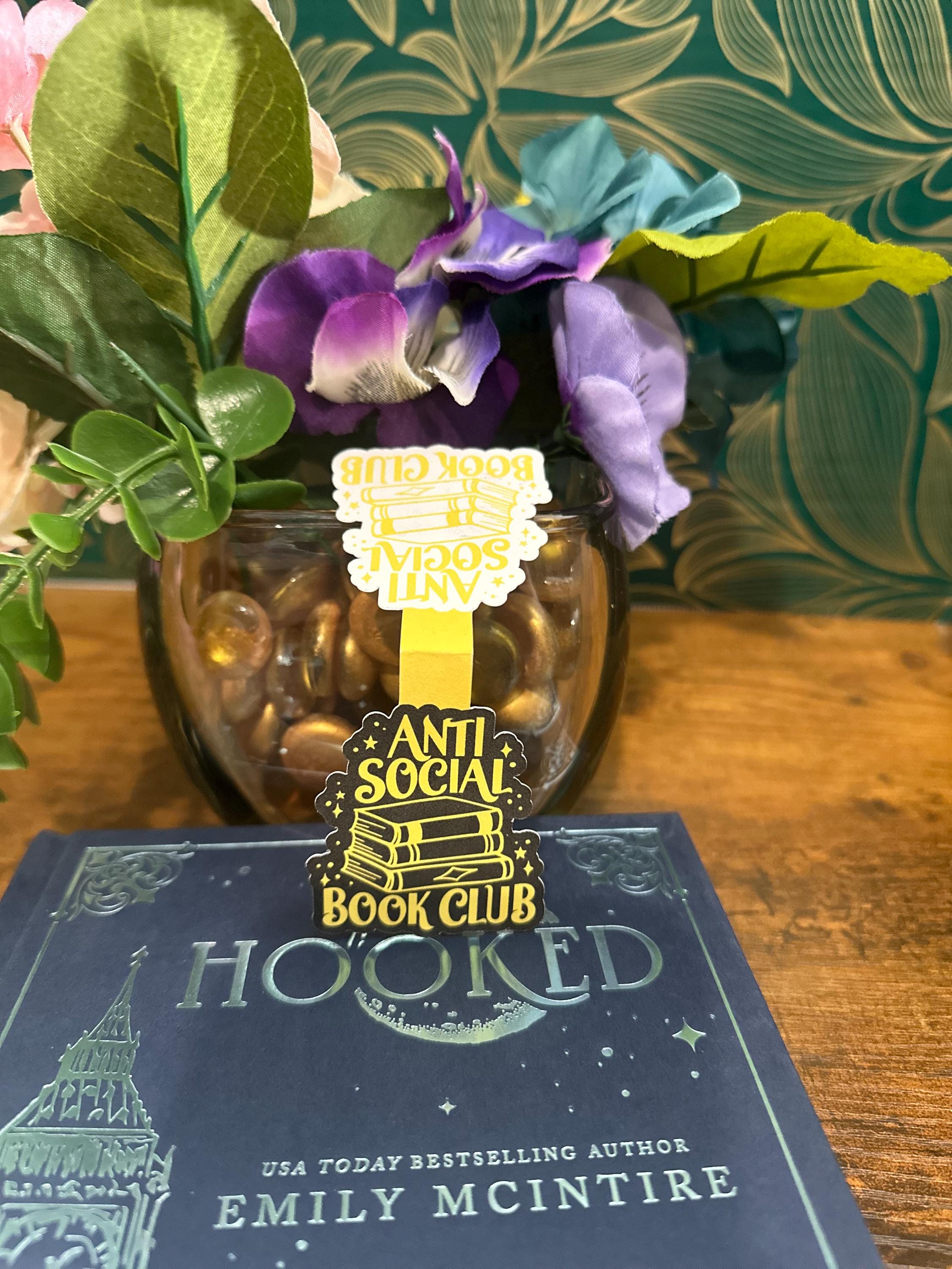 Anti-social magnetic bookmark