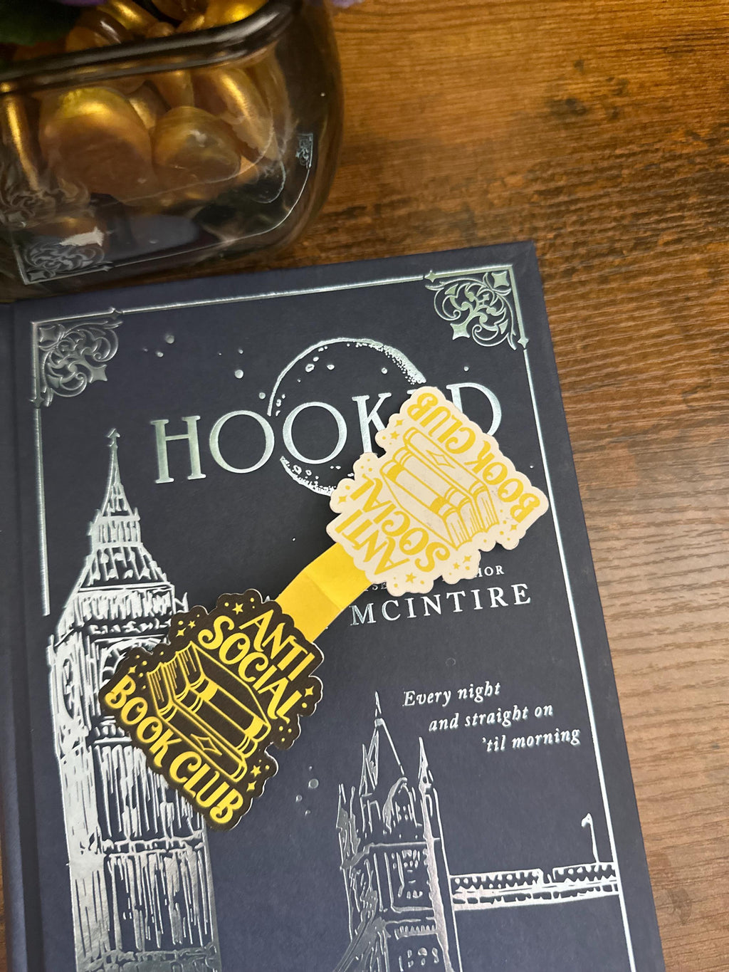 Anti-social magnetic bookmark