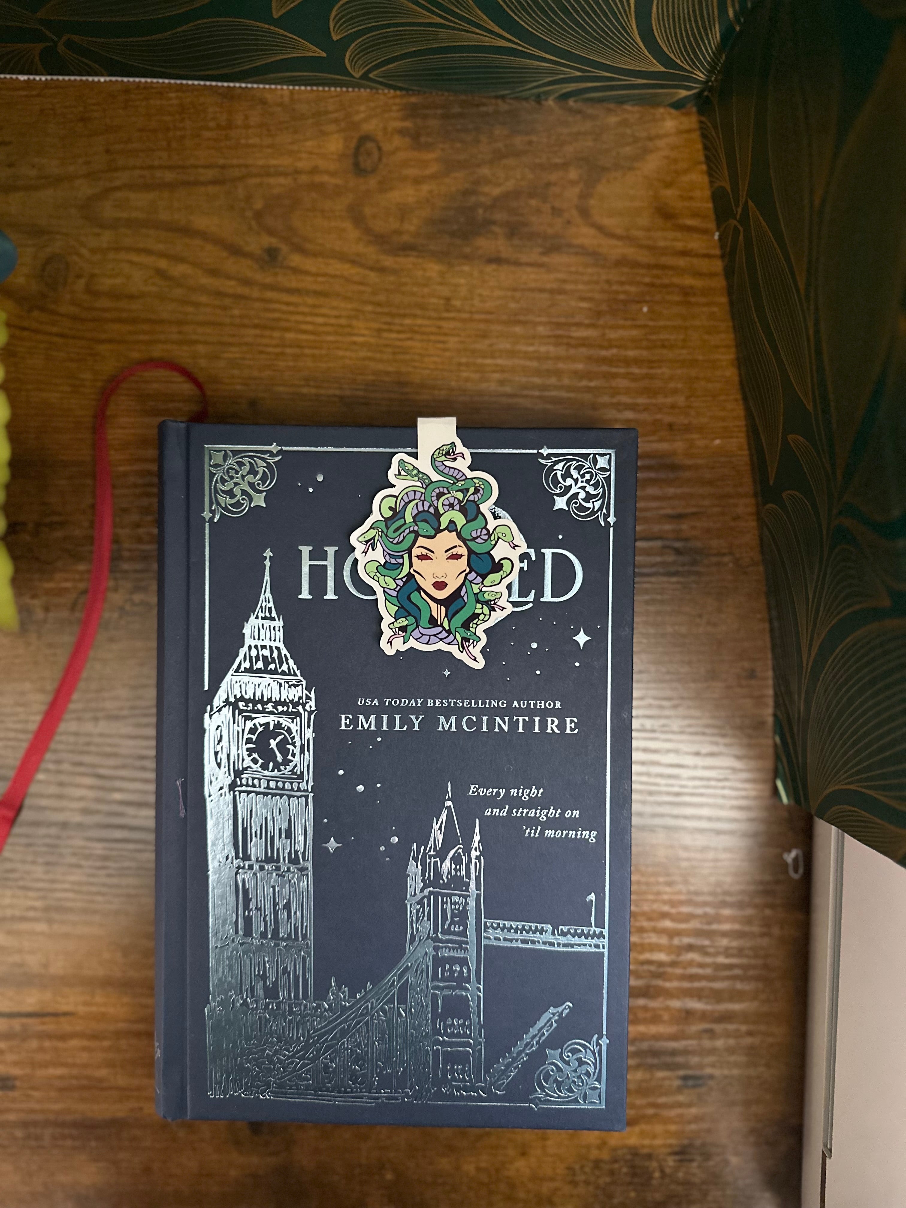 Medusa sticker Or bookmark