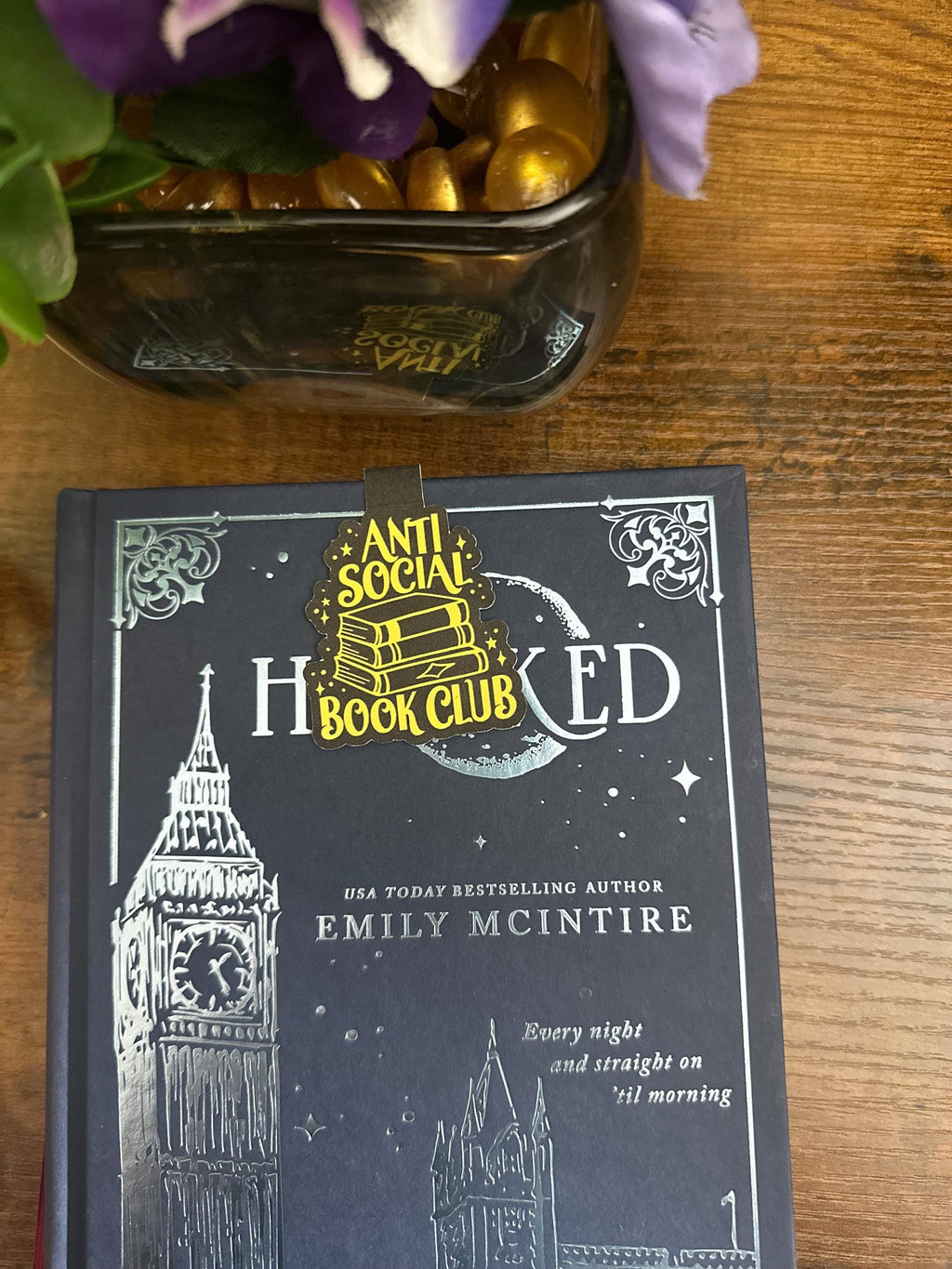 Anti-social magnetic bookmark