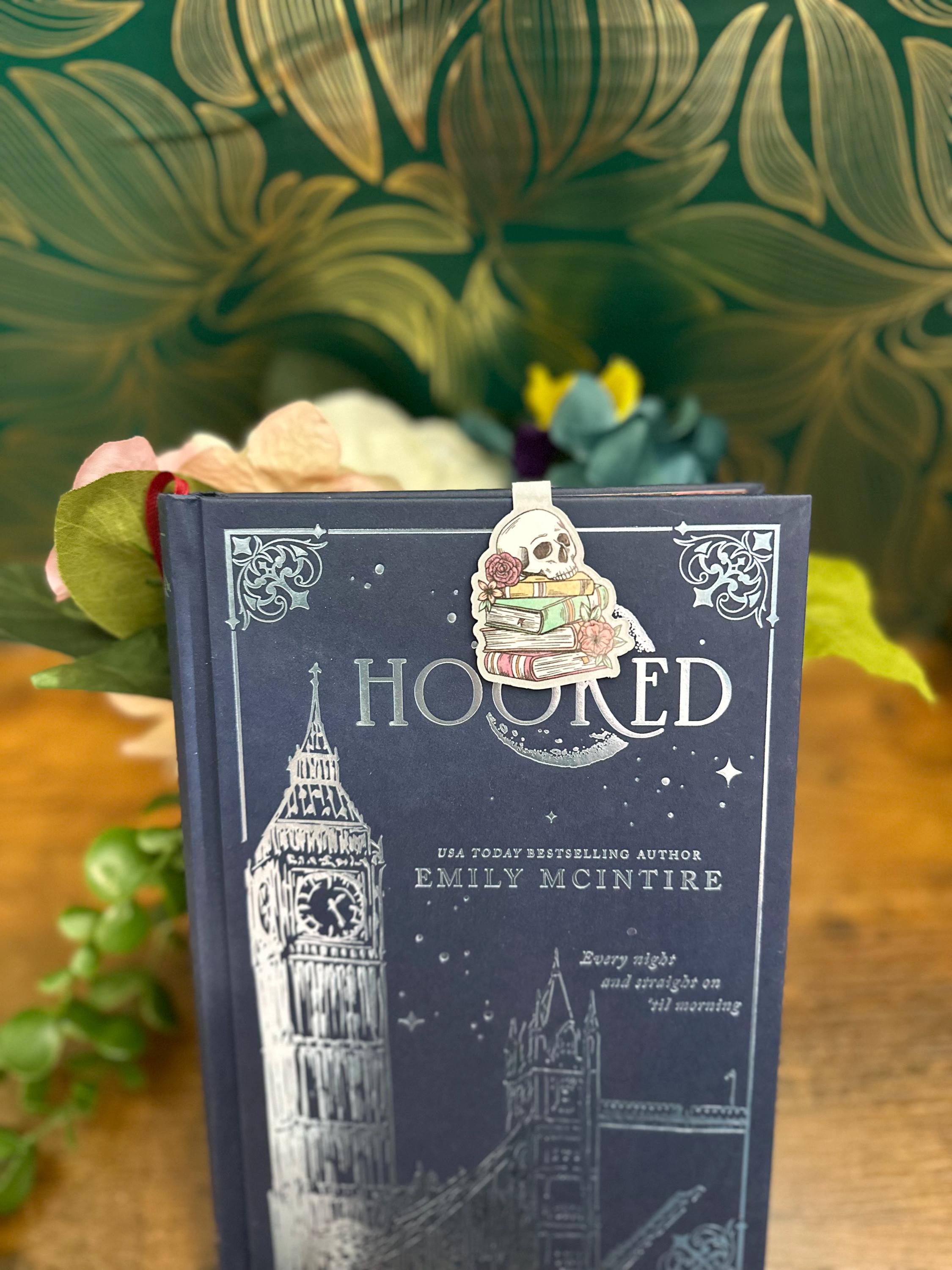 Magnetic Skull bookmark